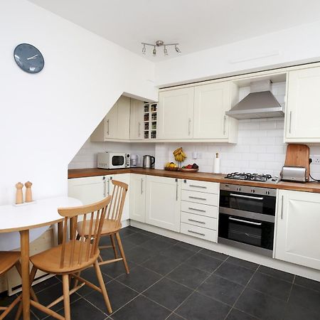 Sunny Victorian 2Br Townhouse Oxford Pass The Keys Villa Bagian luar foto