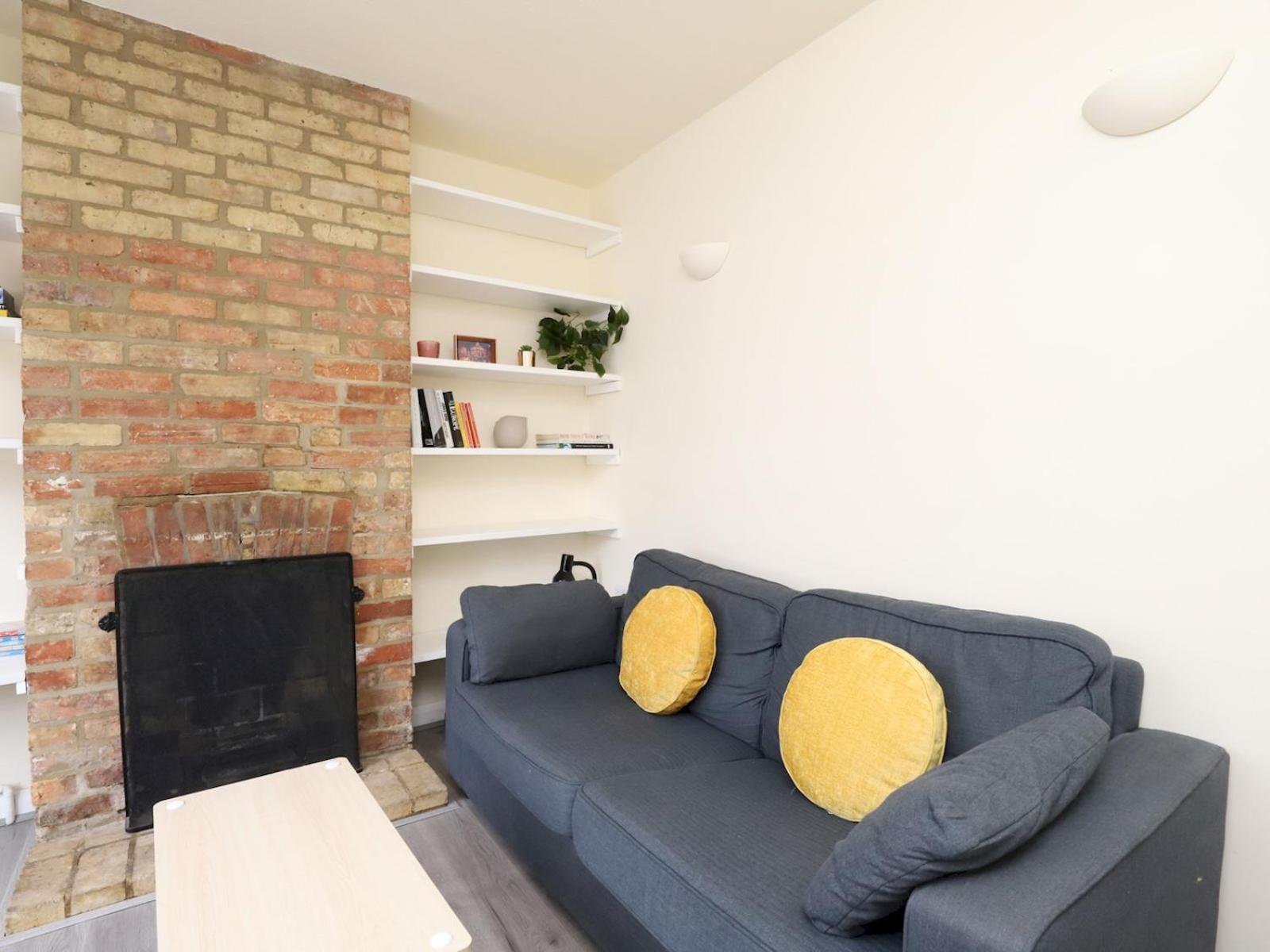 Sunny Victorian 2Br Townhouse Oxford Pass The Keys Villa Bagian luar foto