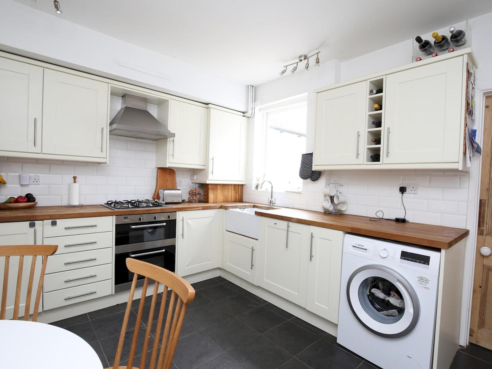 Sunny Victorian 2Br Townhouse Oxford Pass The Keys Villa Bagian luar foto